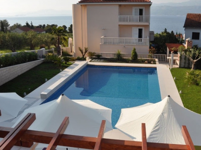 Sail & stay villa